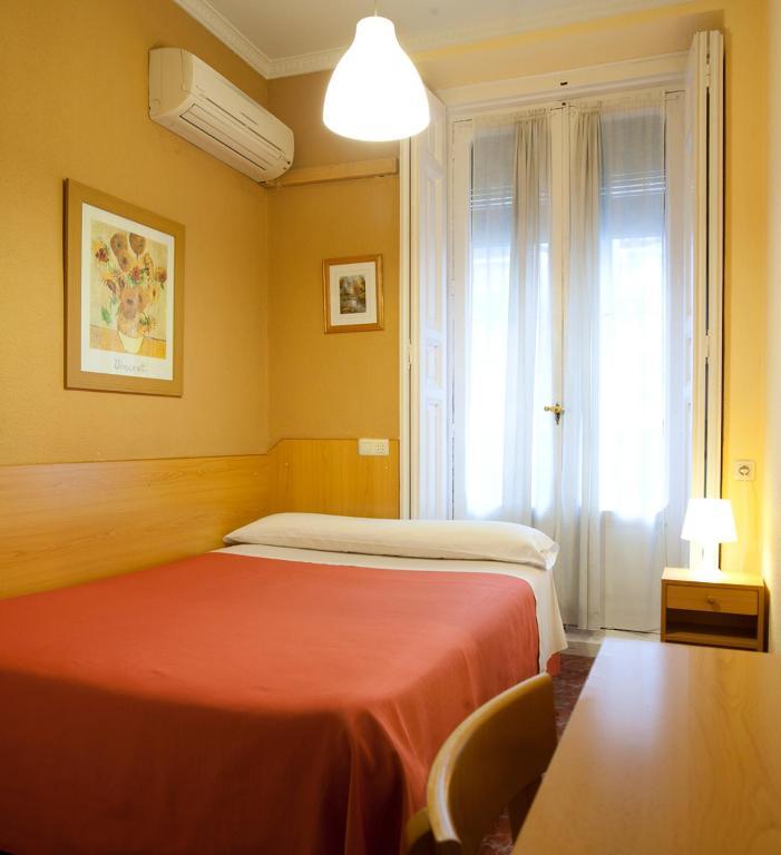 Hostal Prim Madrid Cameră foto