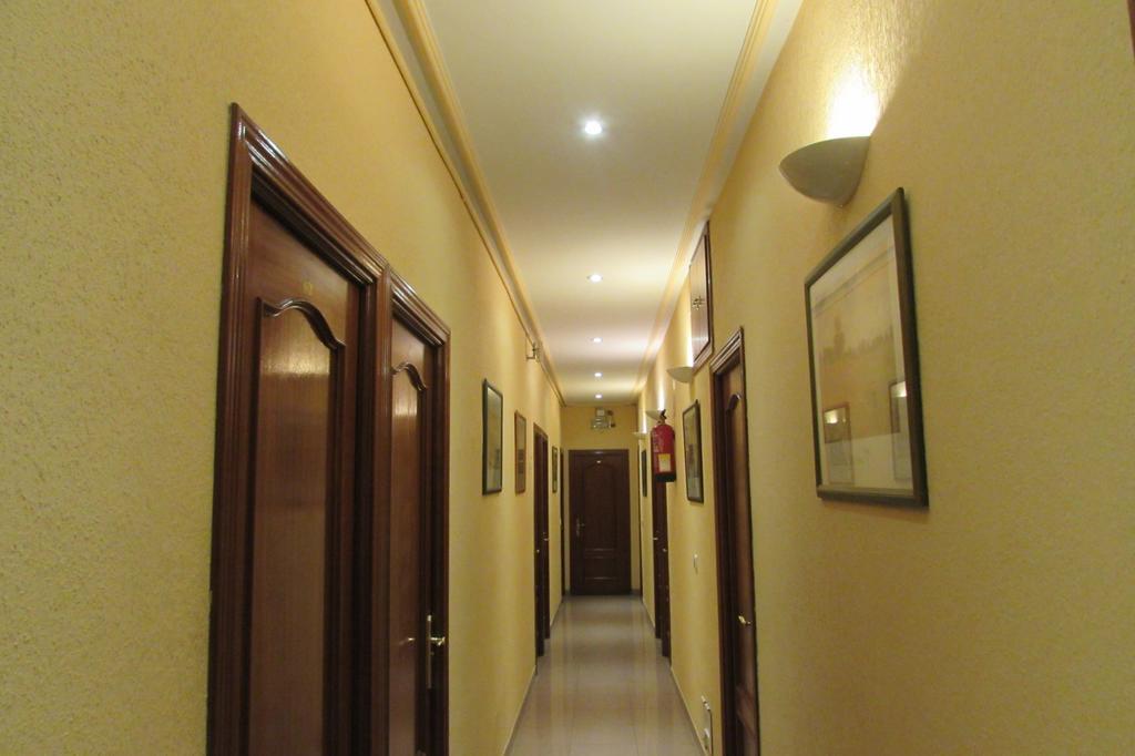 Hostal Prim Madrid Exterior foto