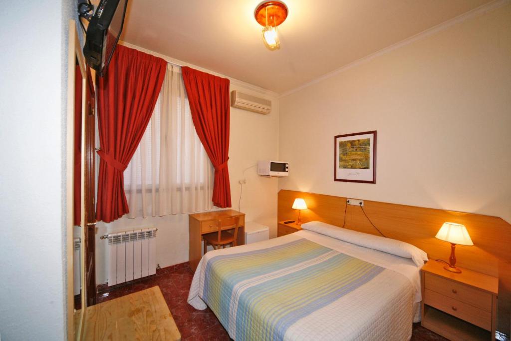 Hostal Prim Madrid Exterior foto